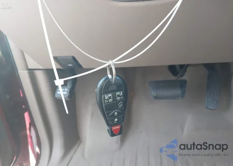 2012 Chrysler Town & Country Touring z USA, uszkodzony, nr VIN 2C4RC1BG1CR361858